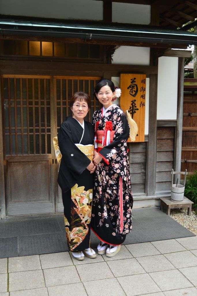 引き振袖に仕立て直す