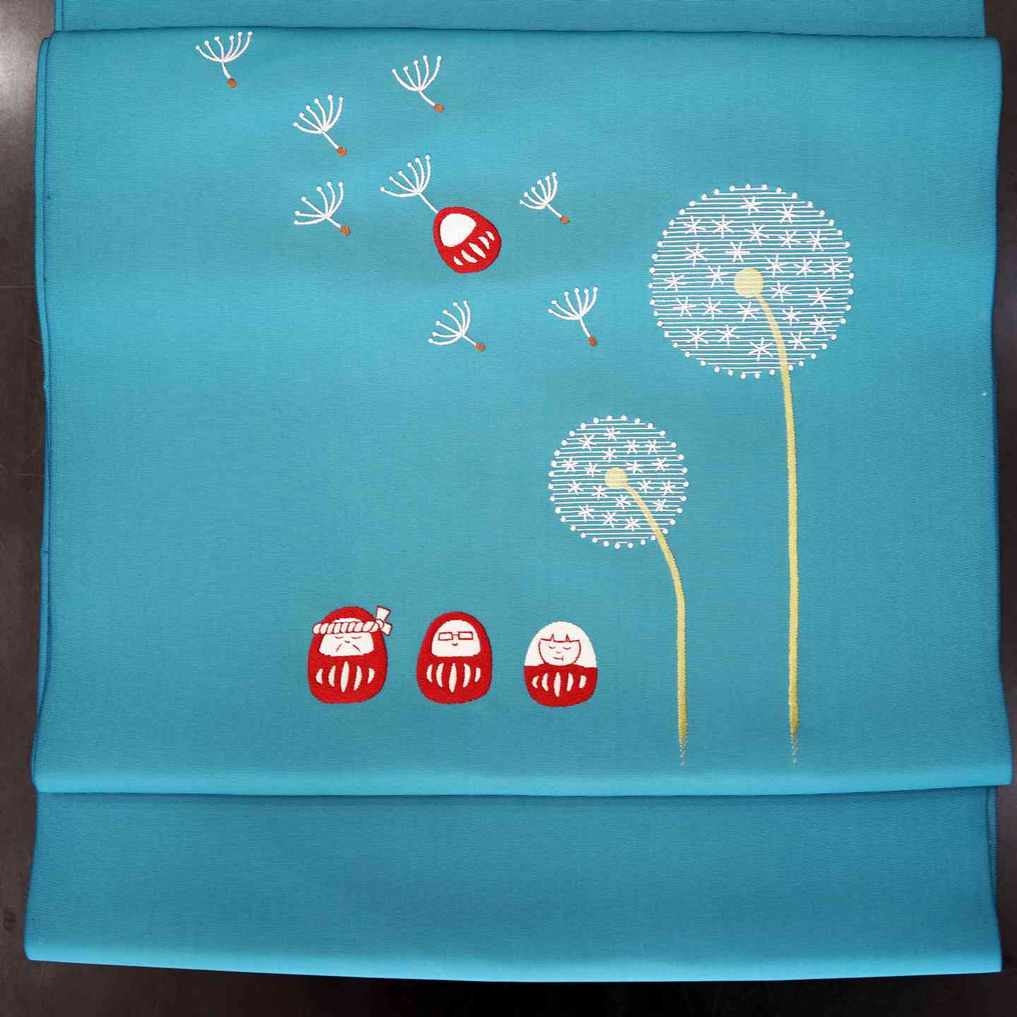 刺繍をする - だるまや京染本店